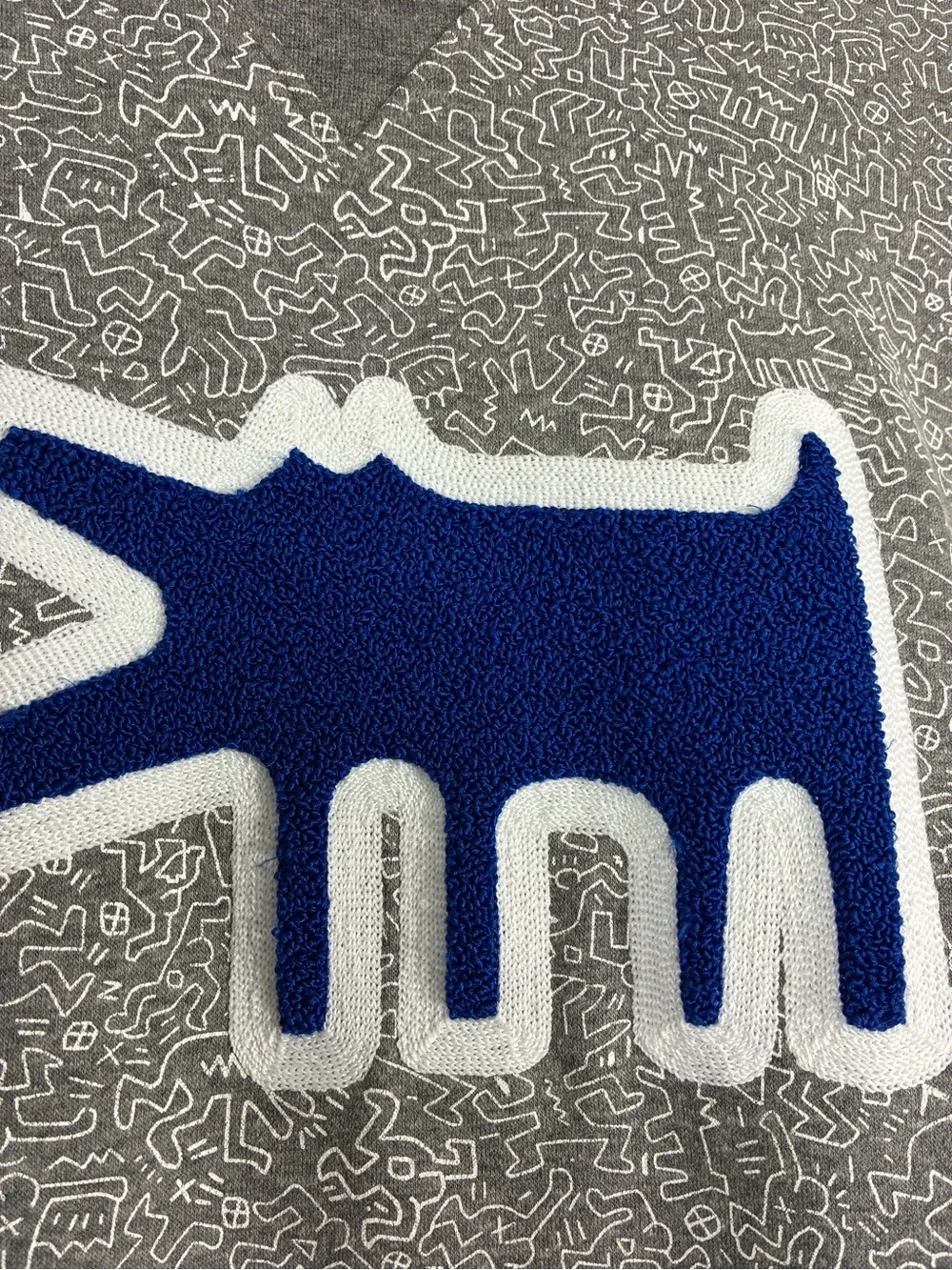 KEITH HARING Print Crewneck Sweatshirt  Barking Dog Size Large Pop Art